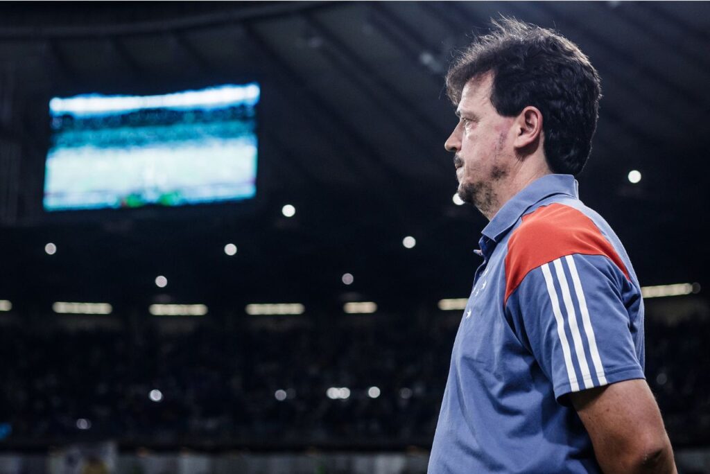 Fernando Diniz, técnico do Cruzeiro