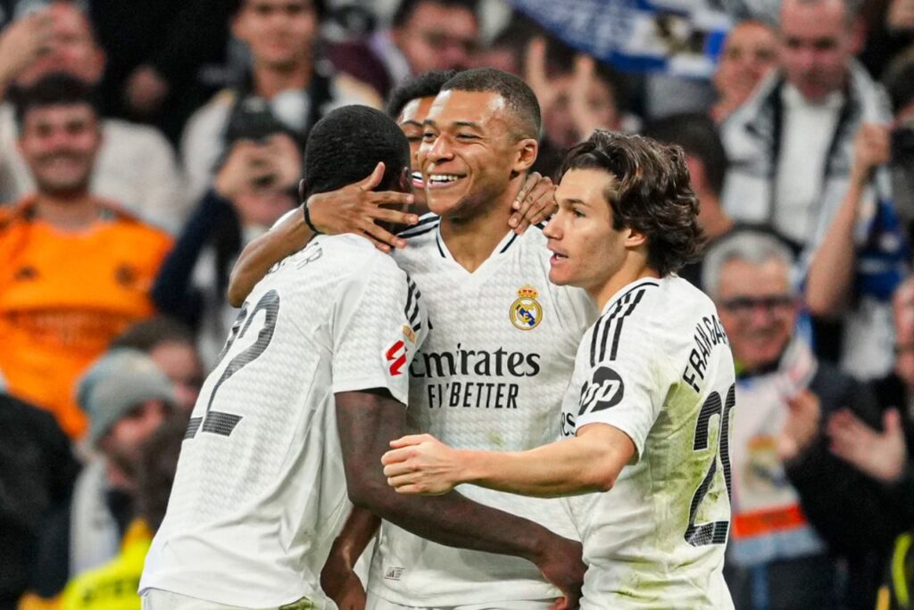 Mbappé comemora gol do Real Madrid